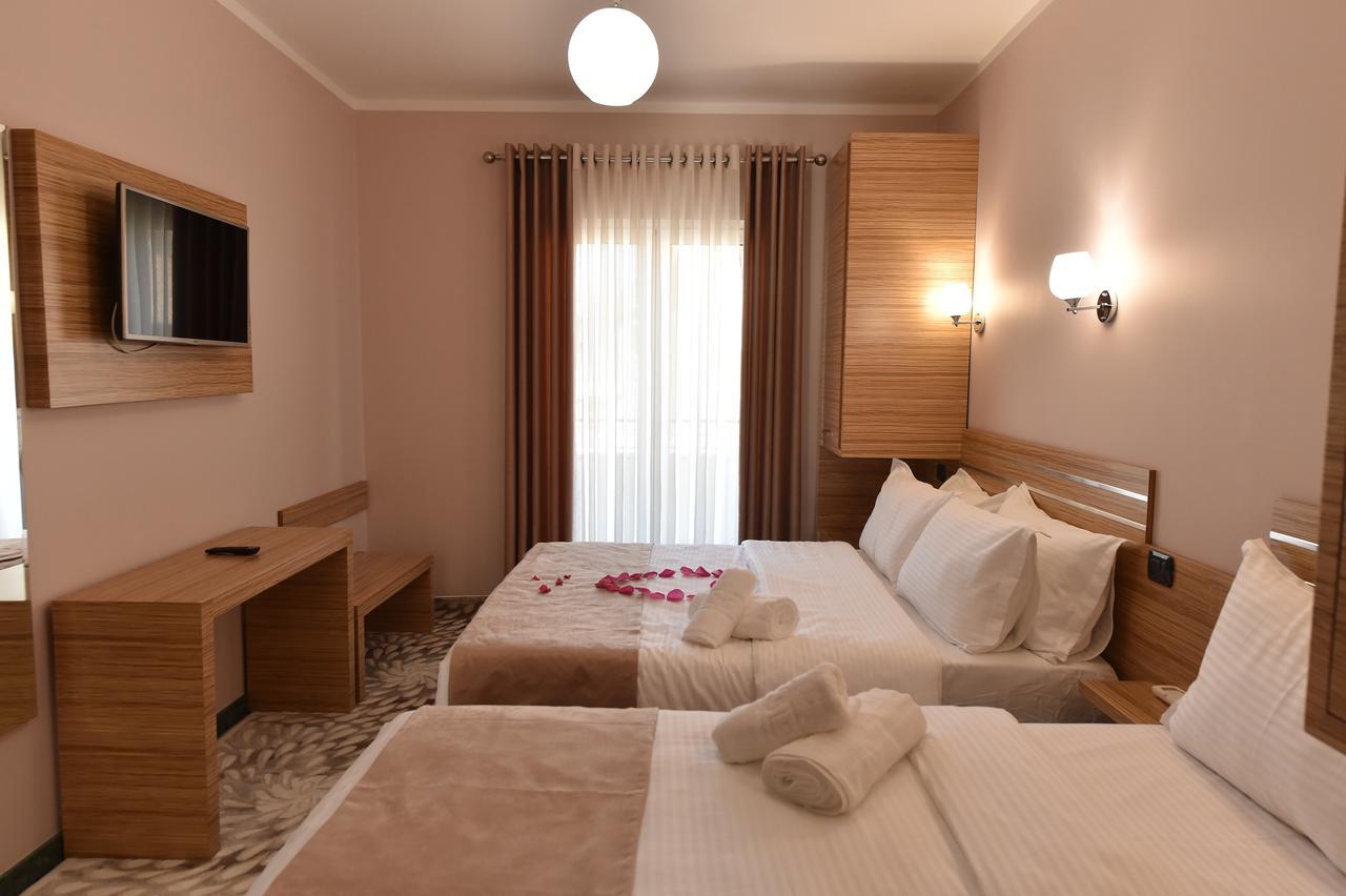 Pandora Hotel